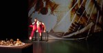 2016 : : Dessin sur sable en direct : : Théâtre, Paris {JPEG}